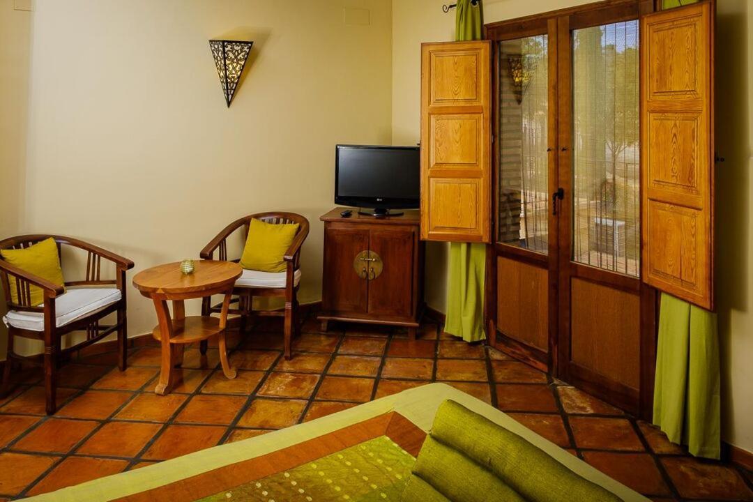 Masia Durba Hotel Castellnovo Bagian luar foto