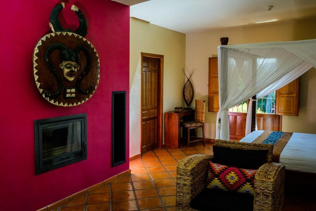 Masia Durba Hotel Castellnovo Bagian luar foto