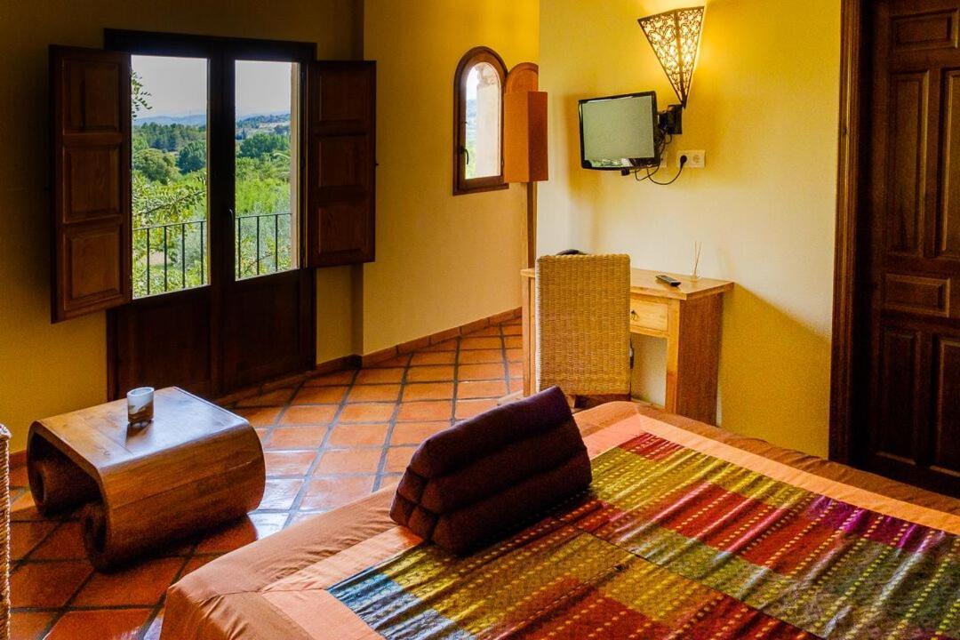 Masia Durba Hotel Castellnovo Bagian luar foto