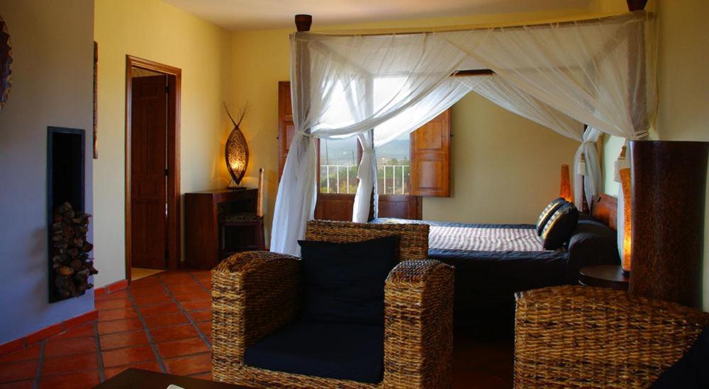Masia Durba Hotel Castellnovo Bagian luar foto