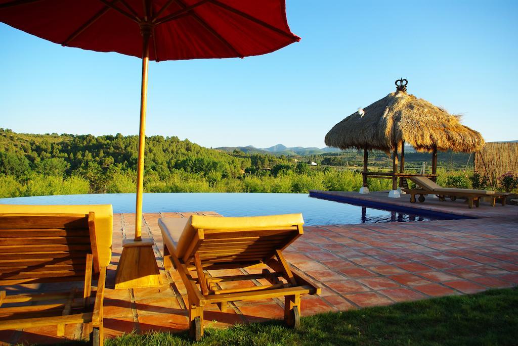 Masia Durba Hotel Castellnovo Bagian luar foto